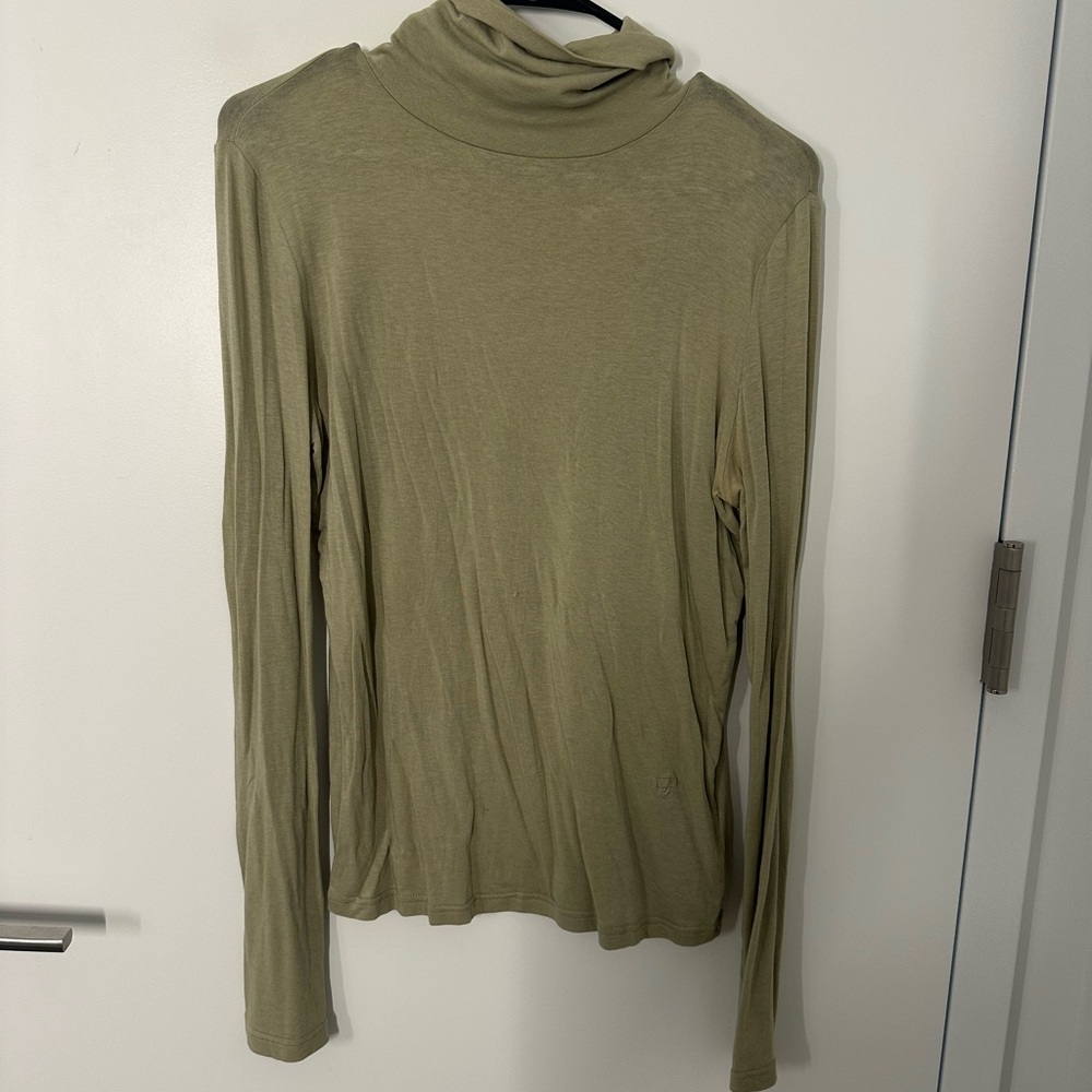 Light Green Turtleneck Long Sleeve Top